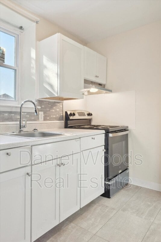 property at 758 S 52nd St