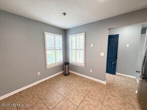 1921 Willesdon Dr W in Jacksonville, FL - Building Photo - Building Photo