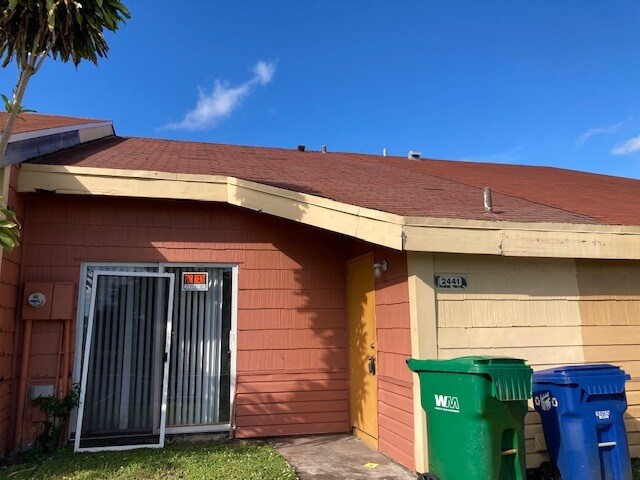 2441 NW 55th Ave in Lauderhill, FL - Building Photo - Building Photo