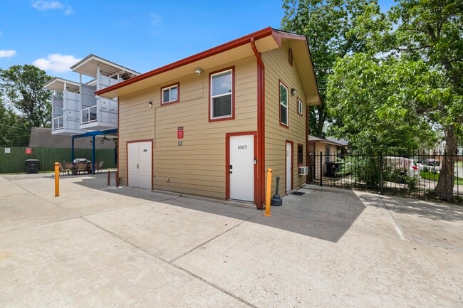 property at 1007 Eddington St