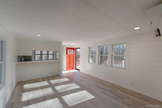 193 Decker Rd in Stanfordville, NY - Building Photo - Building Photo