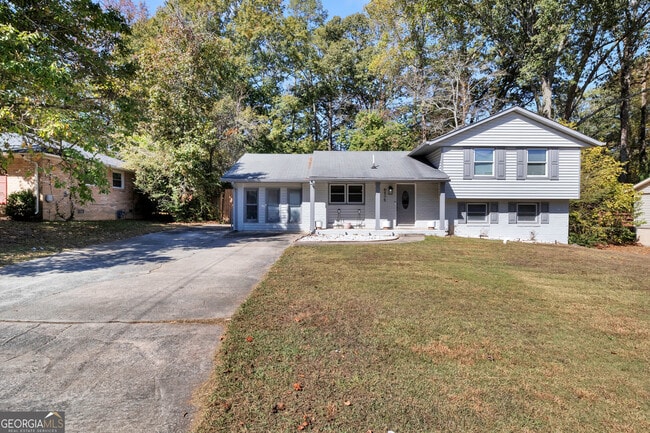 6575 Hidden Brook Trail in College Park, GA - Building Photo - Building Photo