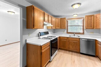 308 Hope St in Mansfield, MA - Building Photo - Building Photo