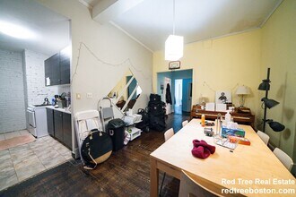 52 Fenway, Unit 2 in Boston, MA - Foto de edificio - Building Photo