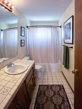 1922 Elliott Dr in Yuba City, CA - Building Photo - Building Photo