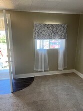 603 N River St in Enterprise, OR - Building Photo - Building Photo