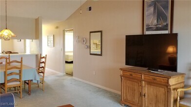 3061 Sandpiper Bay Cir in Naples, FL - Building Photo - Building Photo