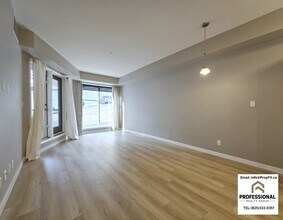 10503-10598 98 Ave NW in Edmonton, AB - Building Photo - Building Photo