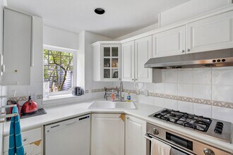 2120 Cypress St in Vancouver, BC - Building Photo - Building Photo