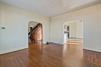 621 Fordham Ave in Pittsburgh, PA - Building Photo - Building Photo