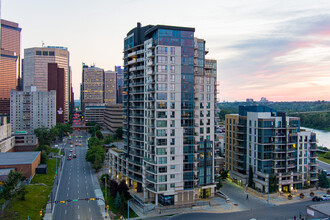 Riverfront Pointe- Building A in Calgary, AB - Building Photo - Building Photo