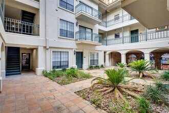 1908 San Antonio St in Austin, TX - Building Photo - Building Photo