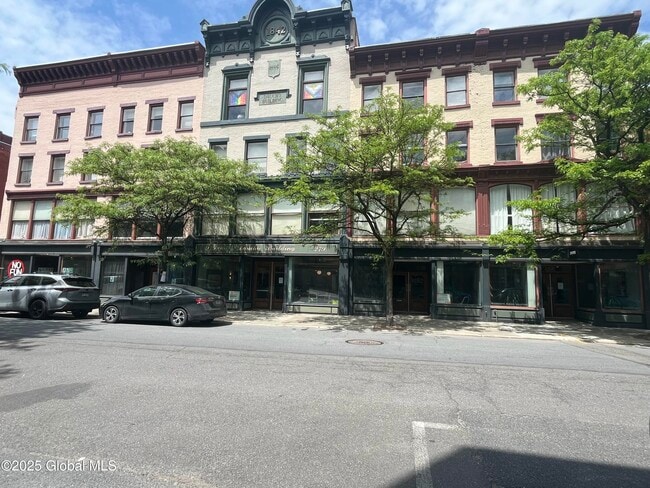 property at 275 River St