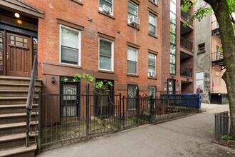 280 Warren Street in Brooklyn, NY - Foto de edificio - Building Photo