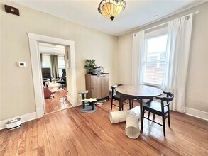 4409 Blossom St in Houston, TX - Building Photo - Building Photo