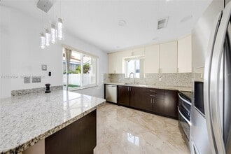 6240 Gauntlet Hall Ln in Davie, FL - Building Photo - Building Photo