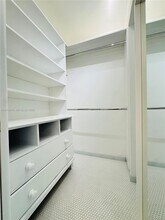 8320 NW 180th St in Hialeah, FL - Building Photo - Building Photo