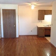 University Park Apartments in Springfield, MO - Building Photo - Interior Photo