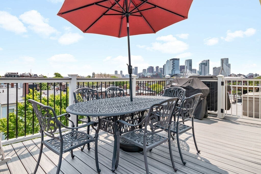 44 High St, Unit 5 in Boston, MA - Building Photo