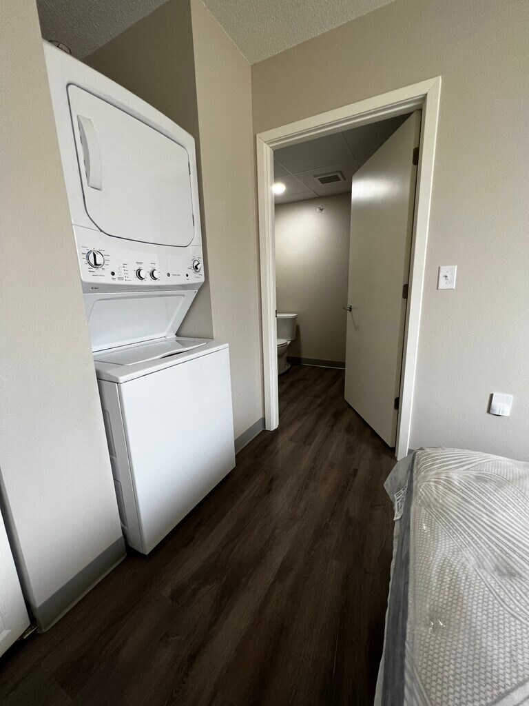 Bantr Schofield, WI Apartments