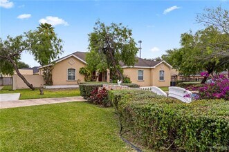 31 N 29th St in McAllen, TX - Building Photo - Building Photo