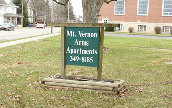 Mount Vernon Arms in Newark, OH - Foto de edificio - Building Photo