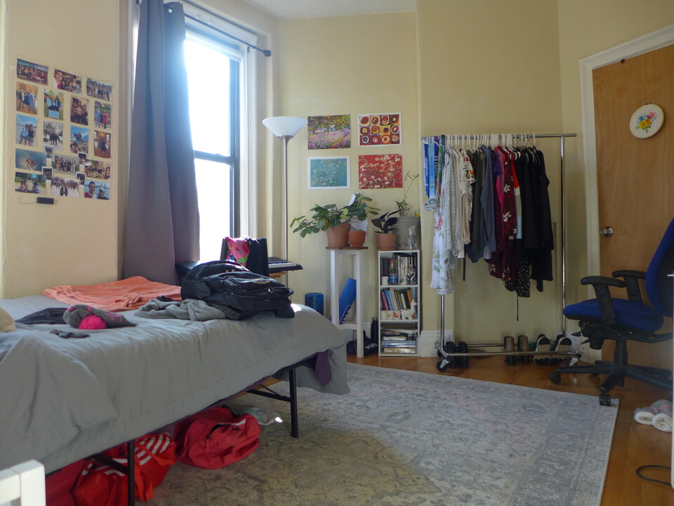 5 Warwick St in Boston, MA - Building Photo