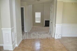 307 Glennallen Rd in Mooresville, NC - Building Photo - Building Photo