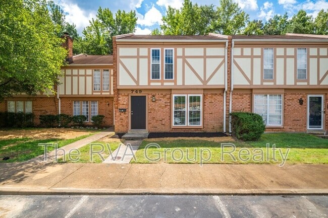 property at 749 Pleasant St