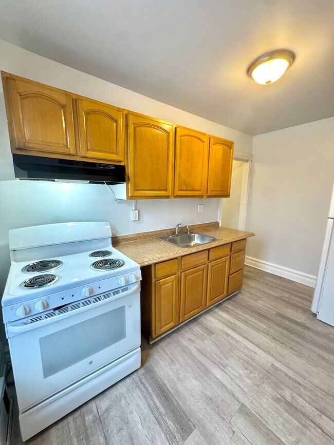 924 W Turner St in Allentown, PA - Building Photo - Building Photo