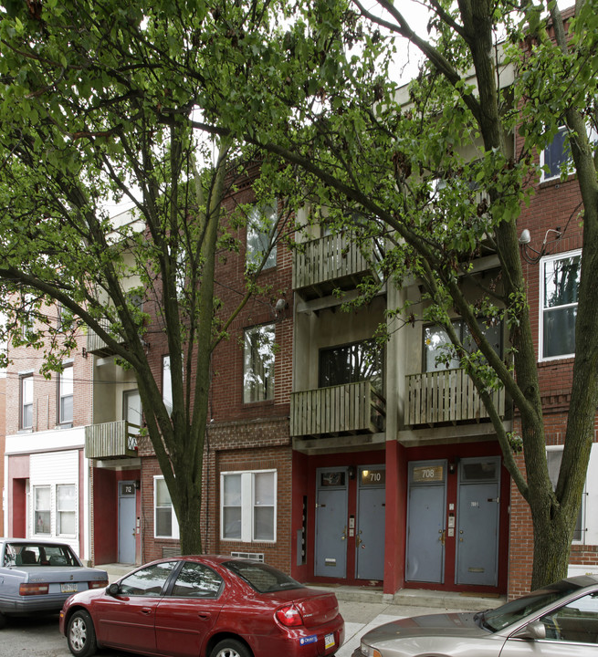 710 S 19th St in Philadelphia, PA - Building Photo