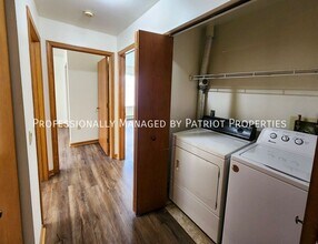 934 Jana Ln in Madison, WI - Building Photo - Building Photo