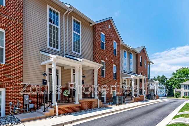 property at 43 E Gordon St