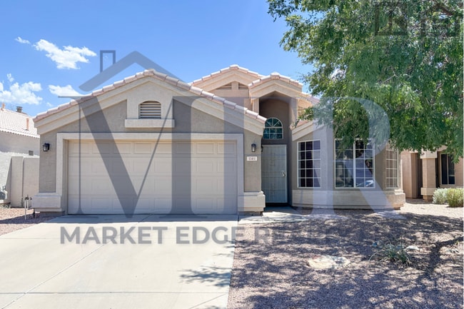 property at 1161 W Saragosa St