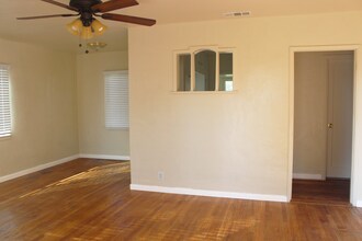 278 W Ave L in Calimesa, CA - Building Photo - Building Photo