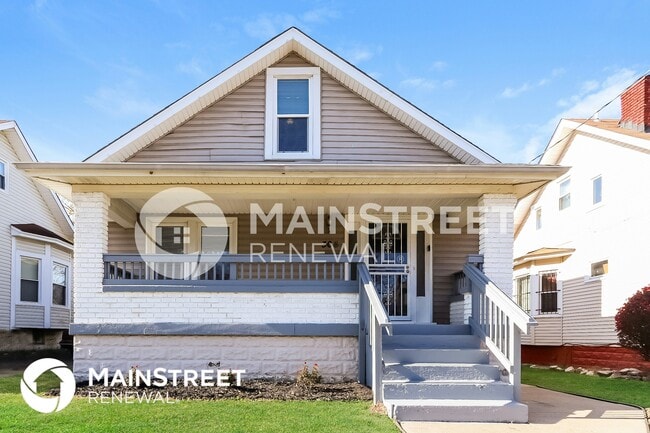 property at 308 S 41st St
