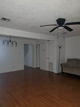 127 E Pamela Dr in Lafayette, LA - Building Photo - Building Photo