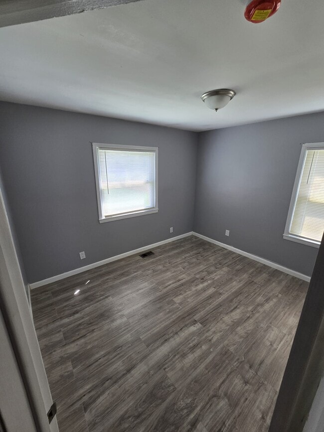 26972 Andover St in Inkster, MI - Building Photo - Building Photo