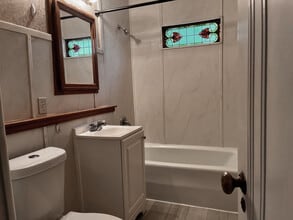 5035 Walnut St, Unit 5035 Walnut in Kansas City, MO - Building Photo - Building Photo