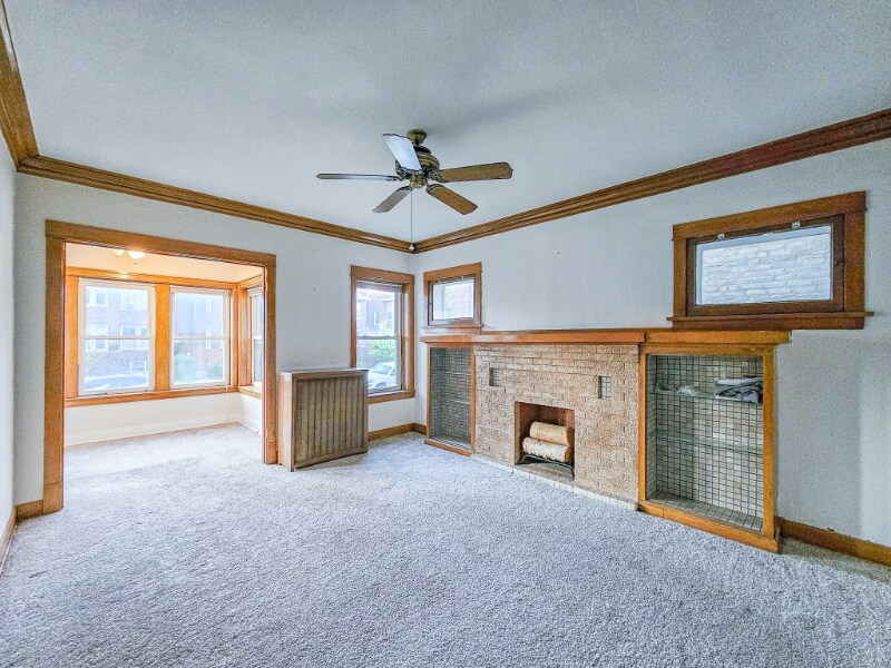 3338 W Cullom Ave in Chicago, IL - Building Photo