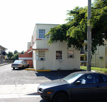 1548 NW 1st St Apartments