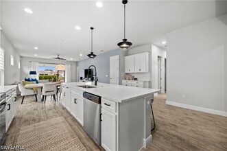 3509 Pilot Cir in Naples, FL - Building Photo - Building Photo