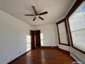 859 Edgewood Ave in New Haven, CT - Building Photo - Building Photo