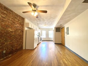 838 Huntington Ave, Unit 1 in Boston, MA - Building Photo - Building Photo