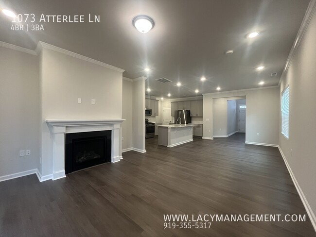 1073 Atterlee Ln in Graham, NC - Building Photo - Building Photo