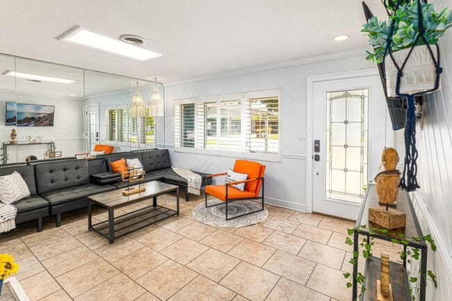 4544 Gilpin Way in Orlando, FL - Building Photo - Building Photo