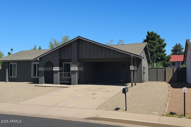 642 W Plata Ave in Mesa, AZ - Building Photo - Building Photo