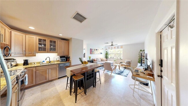 property at 530 NE 15th Ct