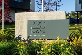 21822 25th Ave SE in Bothell, WA - Foto de edificio - Building Photo