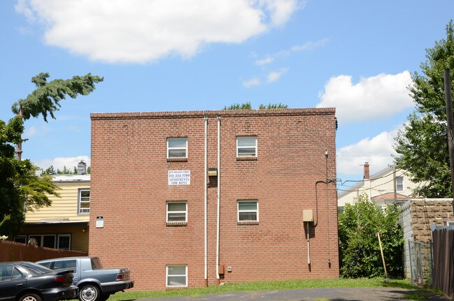 Walker Street Apartments in Philadelphia, PA - Foto de edificio - Building Photo